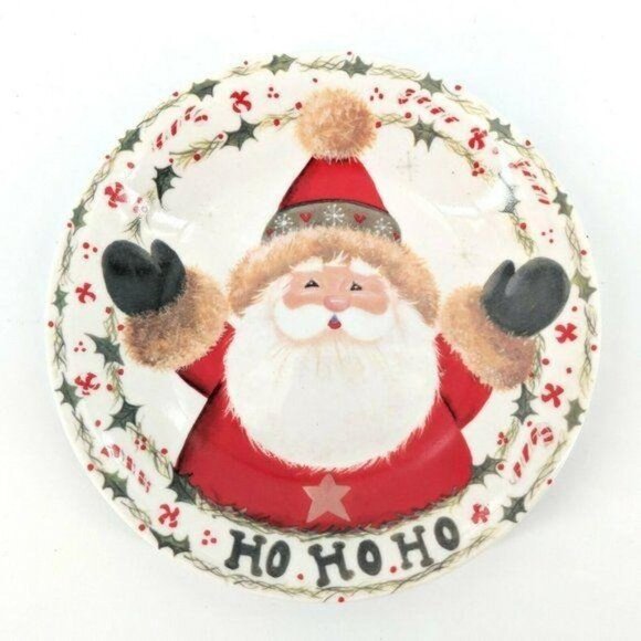 Studio 33 Santa Plate Christmas Holiday 8 Inch - Picture 1 of 3